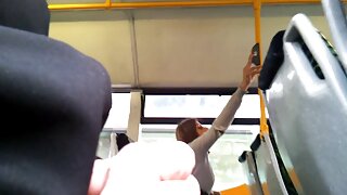 Duga kosa azijska faca Eririka Katagiri zadovoljava dva brutalna frajera domaci porno video