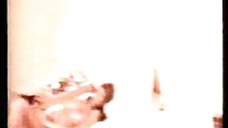 Prekrasna plavokosa nimfa domaći sex video Szilvia Lauren dobiva dvostruku penetraciju