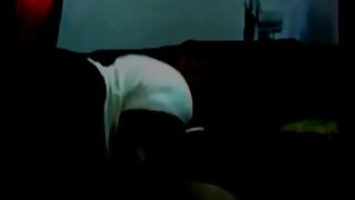 Nevjerojatna tamnokosa porno domaći film kuja sjajnog tijela dobiva kunilingus