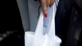 Kurva prljave i plave kose nasi pornici zna sisati kurac