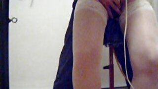 Chihiro Aso bljesne pičkom i sisama u središnjem domaći porno film parku